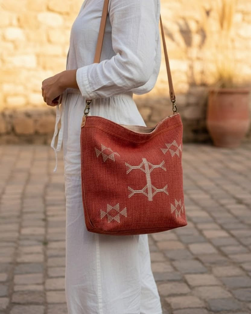 Amazigh Sabra Crossbody – Terracotta