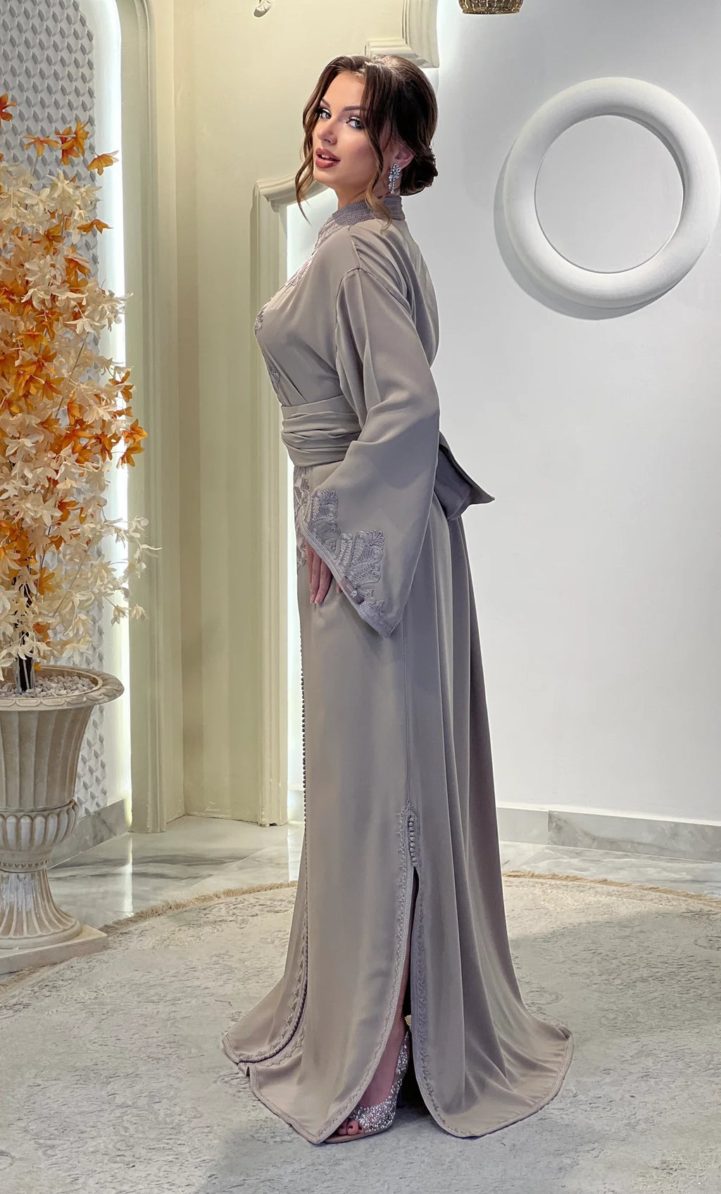 MAHRANE TAUPE KAFTAN